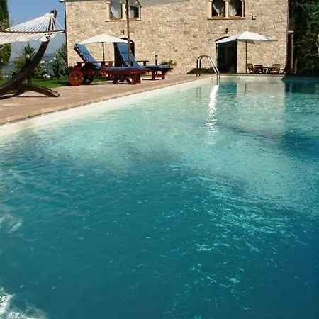 Perugia Sleeps 7 Air Con T241613 דירה Ramazzano - Le Pulci
